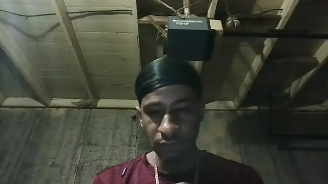 Snapshot of Leo99842 chatting on July 11, 3:31 am Leo99842 online show from July 11, 3:31 am