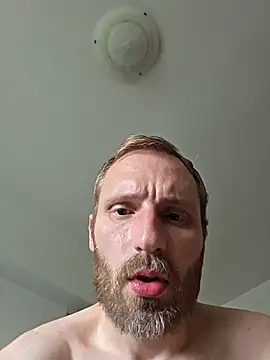 MrHot20cm online show from June 26, 4:00 pm