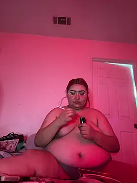 yurfavbaddie online show from June 26, 12:59 am