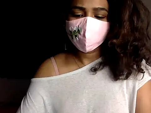 Nisha-moon online show from June 30, 8:04 am