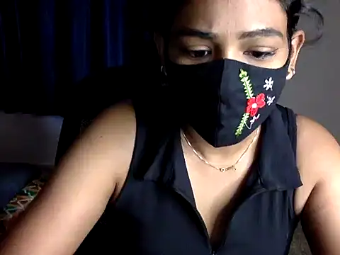 Nisha-moon online show from July 7, 7:23 am