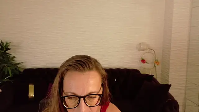 SiennaShinee online show from July 19, 7:39 pm
