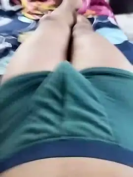 Snapshot of yummy-cock chatting on July 7, 9:02 am yummy-cock online show from July 7, 9:02 am