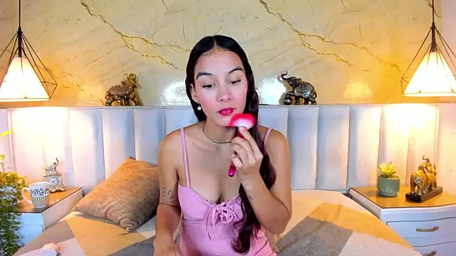 Snapshot of Natty_Mendez chatting on July 18, 12:20 pm Natty Mendez online show from July 18, 12:20 pm