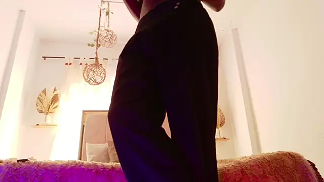 Snapshot of xavier_cole chatting on June 22, 7:33 pm xavier cole online show from June 22, 7:33 pm