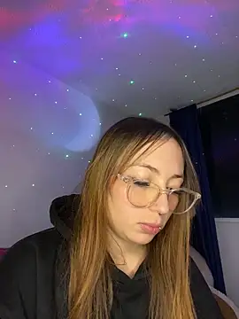 Caamii  online show from June 20, 3:31 am