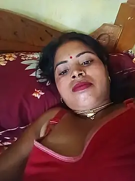 Snapshot of KRITIKA01990 chatting on July 3, 5:47 am KRITIKA01990 online show from July 3, 5:47 am