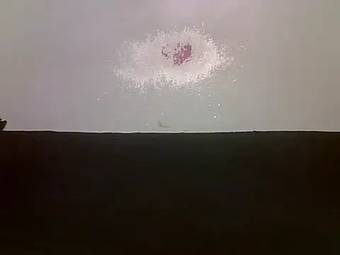 Snapshot of Sweet_smiles2 chatting on June 20, 1:36 pm Sweet smiles2 online show from June 20, 1:36 pm