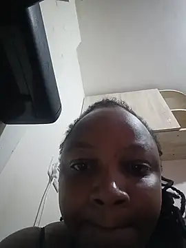 Brendahlove online show from June 4, 6:19 am