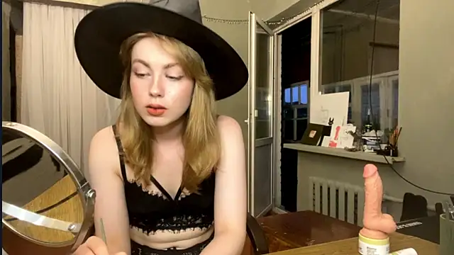 Snapshot of LollyAngel chatting on July 12, 5:15 pm LollyAngel online show from July 12, 5:15 pm