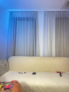 Snapshot of ValentinaMonroee chatting on July 10, 7:27 pm ValentinaMonroee online show from July 10, 7:27 pm