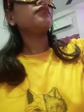 Hot-Rani-76 online show from June 19, 3:38 pm