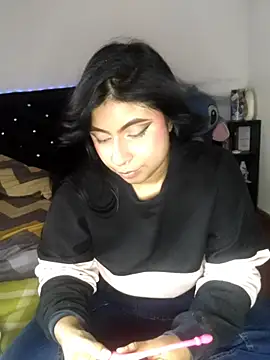 Snapshot of DanniValencia chatting on July 15, 5:07 pm DanniValencia online show from July 15, 5:07 pm
