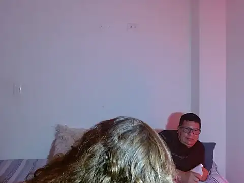 Chiquisexy1 online show from June 18, 9:19 pm