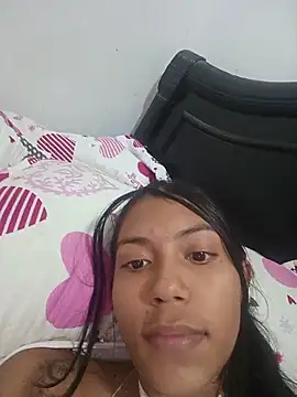 madi zoon online show from June 4, 8:48 pm