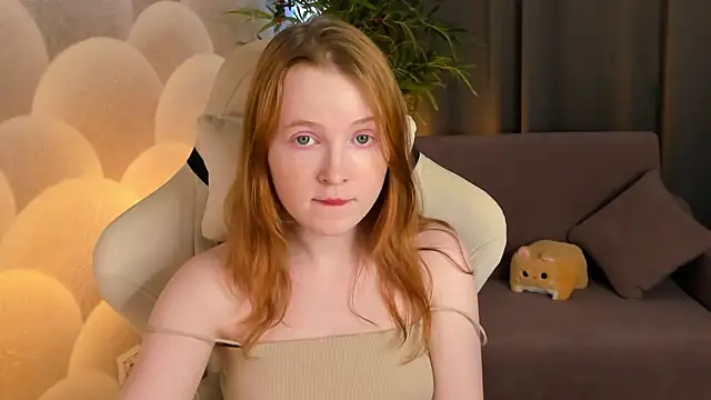 ari-kittyy online show from July 21, 12:51 pm