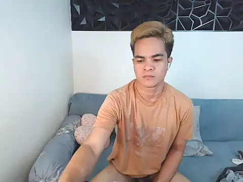 yourmikexxx online show from July 1, 9:14 pm