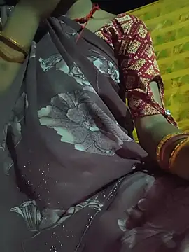 Snapshot of Khushi_803 chatting on August 6, 4:09 pm Khushi 803 online show from August 6, 4:09 pm