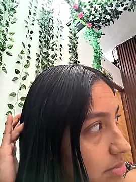 SophiCastro09  online show from June 12, 2:38 pm