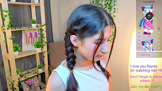 JasminKitany online show from June 16, 8:33 pm