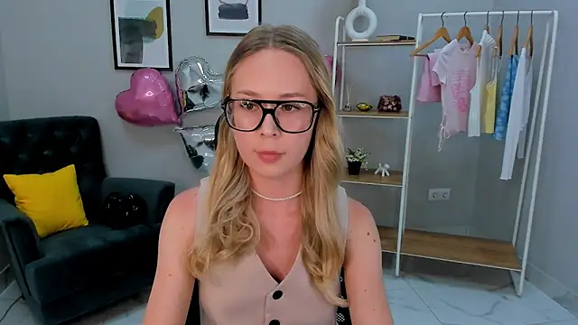Dana Long online show from June 7, 12:53 pm