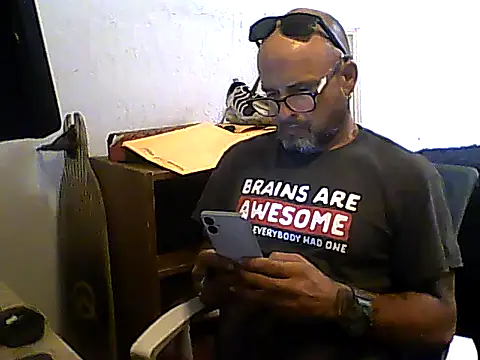 Snapshot of SlickDickyadown chatting on July 12, 2:46 am SlickDickyadown online show from July 12, 2:46 am
