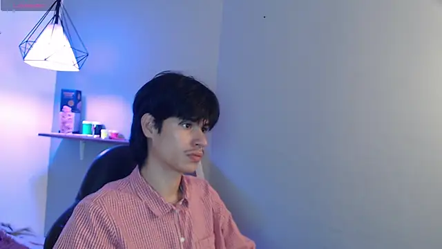 wayath1 online show from June 19, 11:03 am