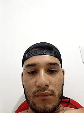 Snapshot of Thiago_Stone1 chatting on July 7, 1:59 pm Thiago Stone1 online show from July 7, 1:59 pm