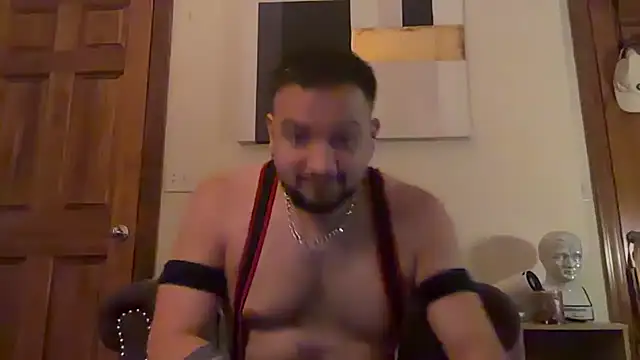Snapshot of SlicknSly69 chatting on July 17, 4:41 am SlicknSly69 online show from July 17, 4:41 am