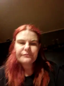 GoldenWifee online show from July 7, 7:18 pm