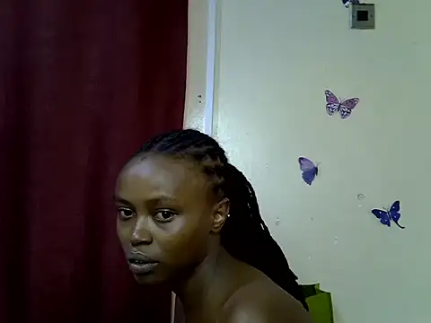 Snapshot of Rasta_tattoooed chatting on July 15, 12:32 pm Rasta tattoooed online show from July 15, 12:32 pm