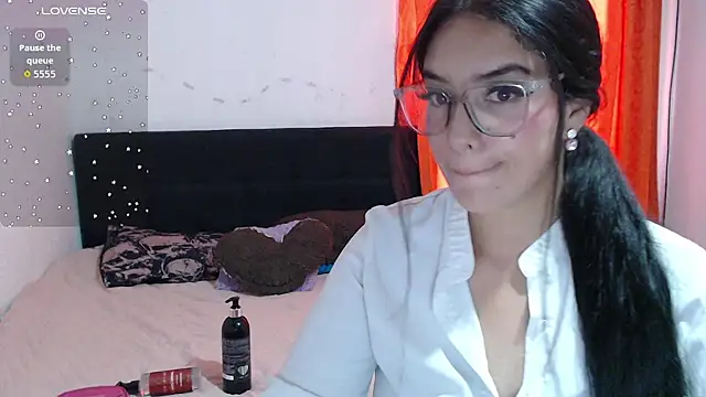 emma grace11 online show from June 6, 6:23 pm