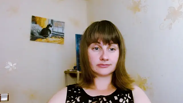 Snapshot of AlinaTailor chatting on June 16, 5:04 pm AlinaTailor online show from June 16, 5:04 pm