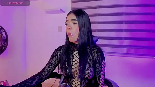 cami greedy online show from July 24, 2:20 am