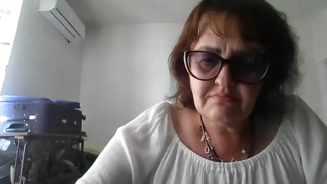 ErikaXShine online show from June 21, 12:41 pm