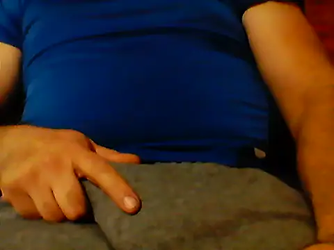sedentalmaduro online show from June 18, 2:01 am