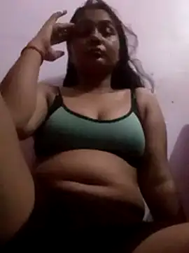 TRISHA0404 online show from June 20, 8:22 pm
