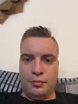 Xdxdxdwwwttr online show from June 13, 9:13 pm
