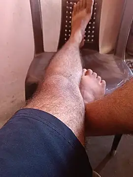 Desindianbull69 online show from June 15, 4:15 am