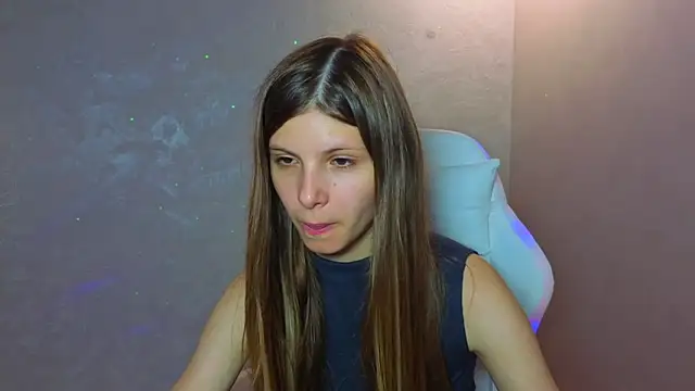 Audreybellamy online show from June 19, 1:37 pm