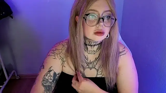 Chiibis online show from June 25, 1:15 pm
