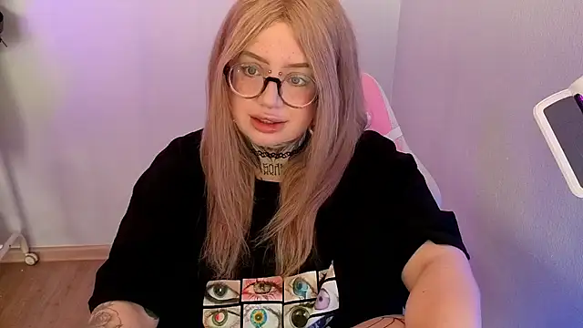 Chiibis online show from July 4, 7:58 am