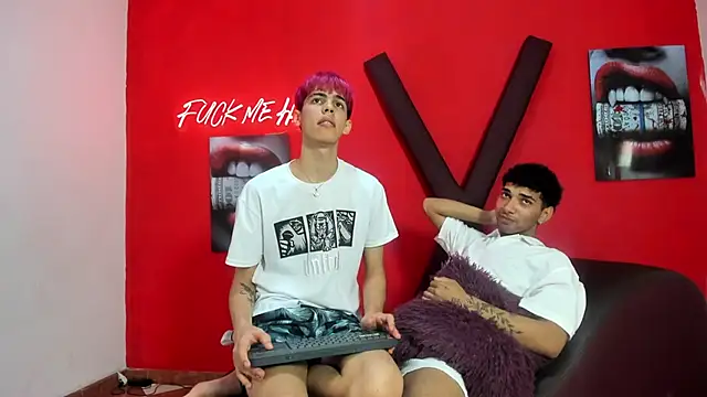 Funny dirty boys1 online show from June 8, 8:31 pm