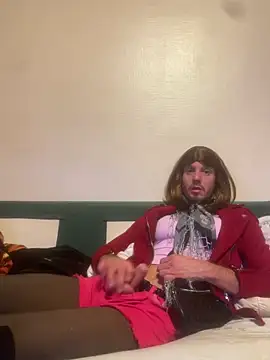 steph-travesti online show from June 18, 3:51 am