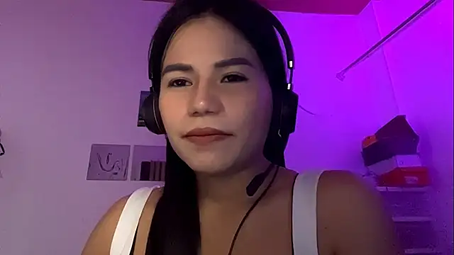 MartiCalvaruso online show from June 11, 8:34 am