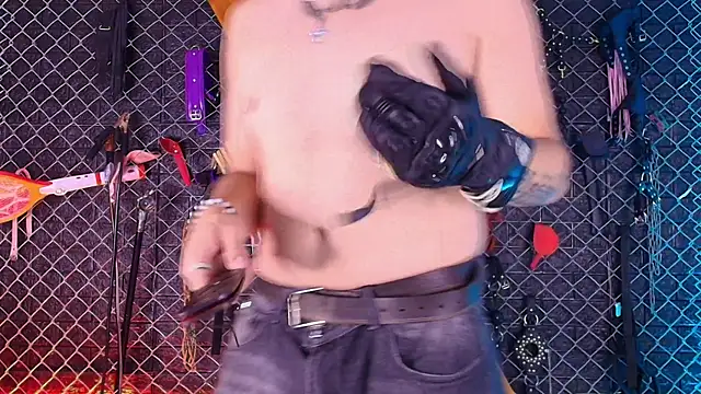 Master zeus bdsm online show from June 12, 1:54 pm