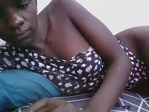 ebonypetite2 online show from July 20, 6:06 am