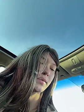 girl-Emily online show from July 16, 4:07 am