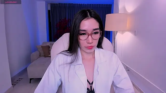 Emma caarter  online show from June 19, 3:11 am