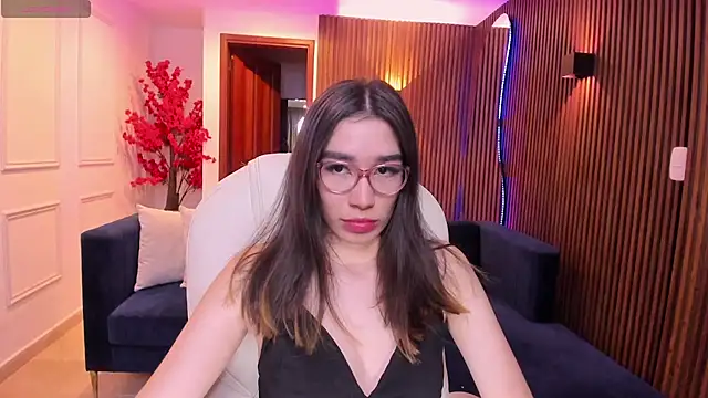 Emma caarter  online show from July 15, 3:01 am
